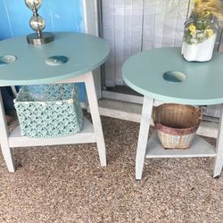 Matching “Lane Furniture” Side Tables
