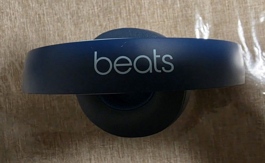 Beats Solo 3 Wireless Headphones Blue
