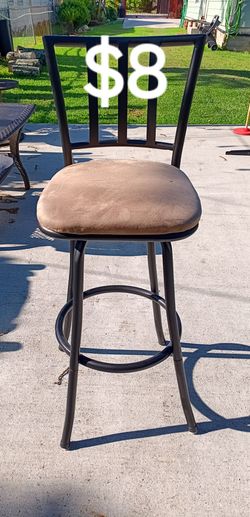 1 swivel chair