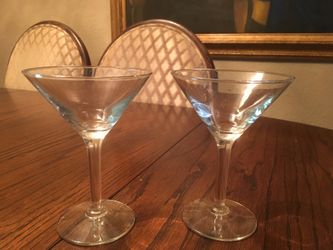 8 small martini glasses