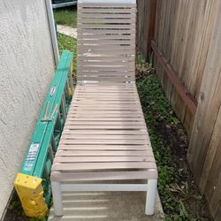 Set Of 2 chaises 