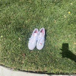 Hello Kitty Adidas Size US 7
