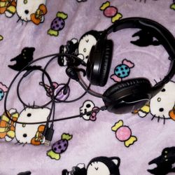 LVLUP Light Up Stereo Headset with Adjustable Mic