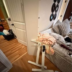 Electric Standing Desk – Adjustable Height w/ Memory Presets