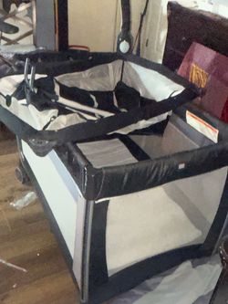 Chicco Baby Playpen/Bassinette