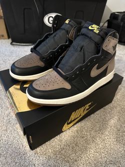 Size 9.5 - Jordan 1 Retro OG High Palomino