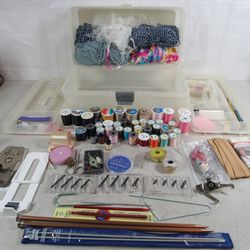 Sewing & Knitting Supplies Misc. & Carry Storage Case