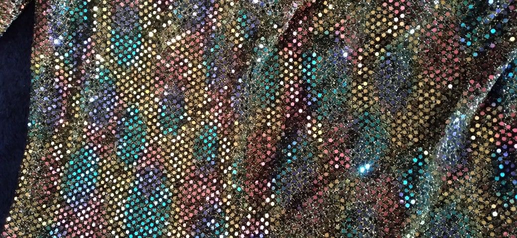 VINTAGE BETSY'S THINGS PETITE RAINBOW SEQUINED TOP SIZE 8 LONGSLEEVED