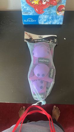 Sports Protection Gear Set in Mesh Bag