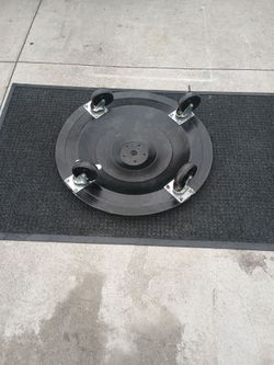 Shop dolly with wheels and brakes