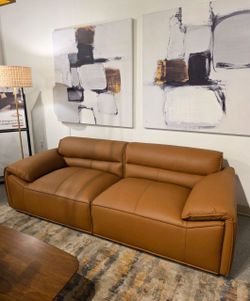 🔥 Top Grain Leather Sofa – Modern Comfort Special 🔥