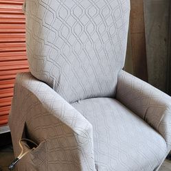 Lift Assist Recliner Chair FREE DELIVERY