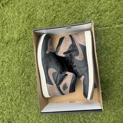 Air Jordan 1 High "Palomino"