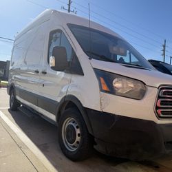 2018 Ford Transit Cargo