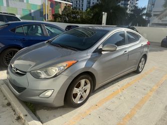 2012 Hyundai Elantra