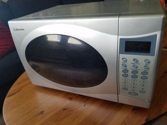 Counter microwave