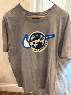 Nike Grey Tee with Blue and Cream Worldwide Globe Graphic Medium