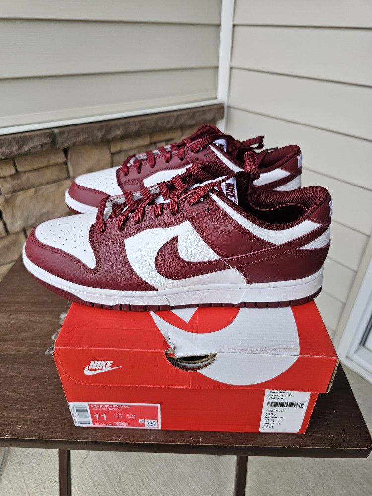 NIKE DUNK LOW TEAM RED DS MEN SIZE 11