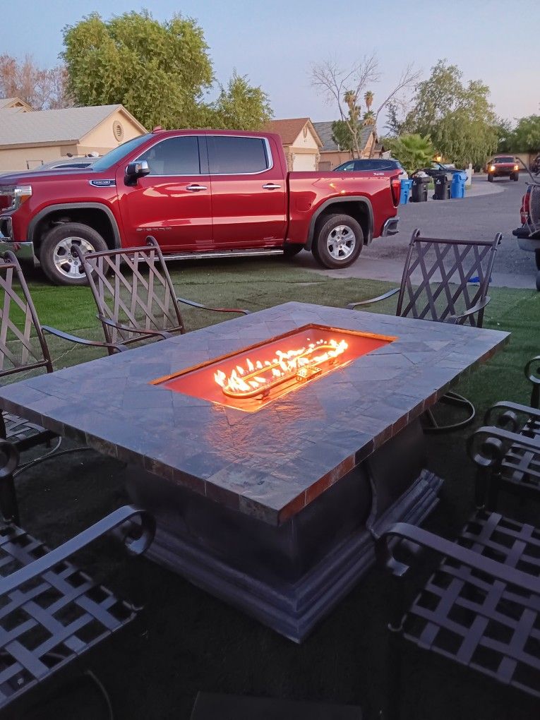 Patio Furniture Good Condition