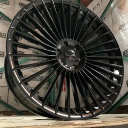 24x10 Gianelle Cabo gloss black 6x139.7 +15mm offset