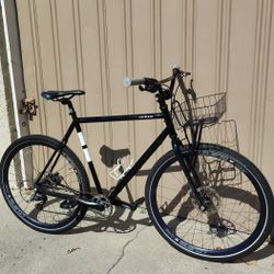 Twin 6 Rando Touring/Commuter Bike