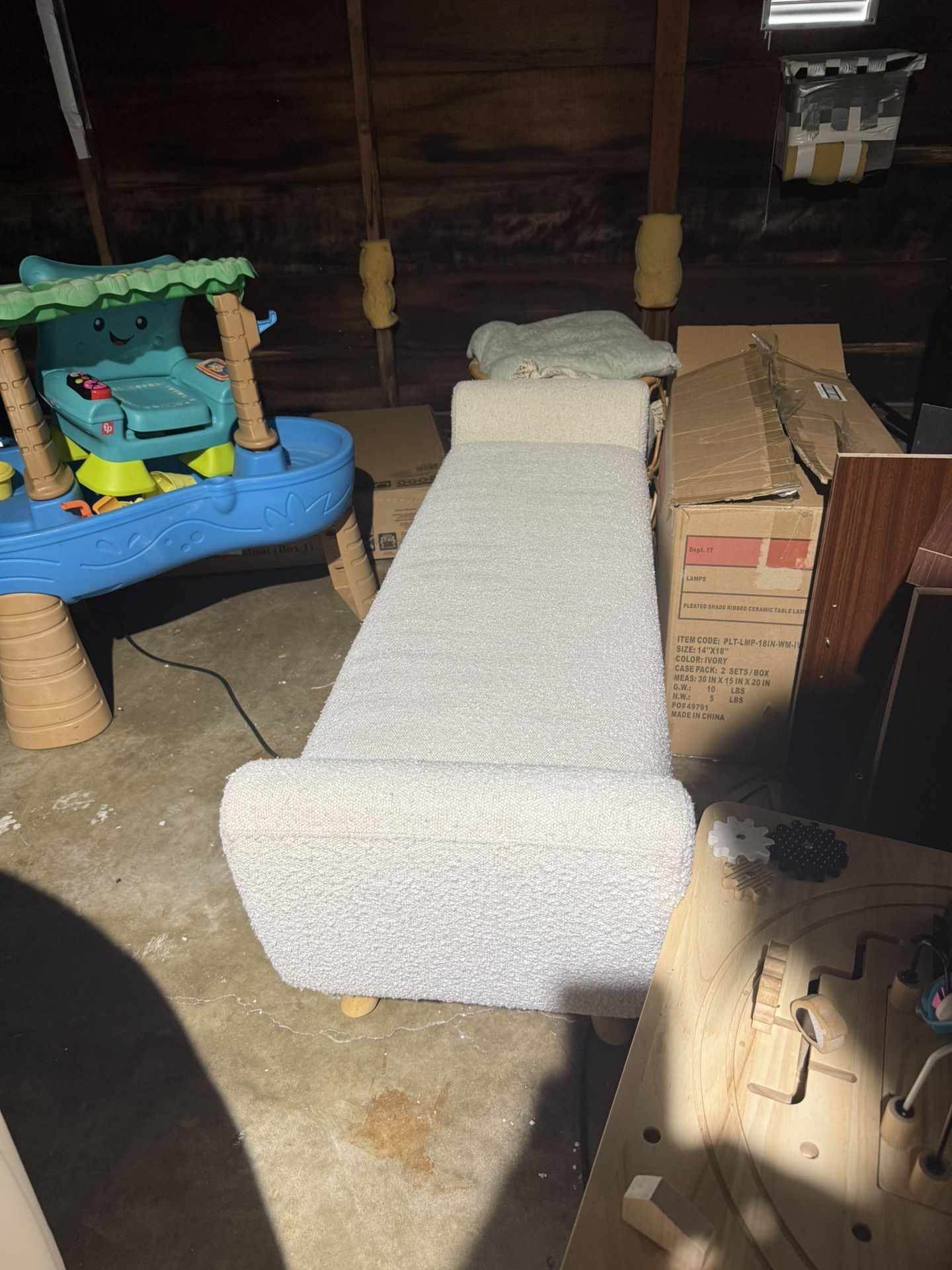 Chaise Lounge - Bench