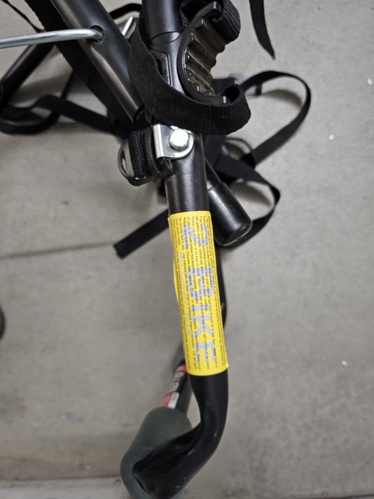 Allen rack 102 DN for Sale in Fontana, CA - OfferUp
