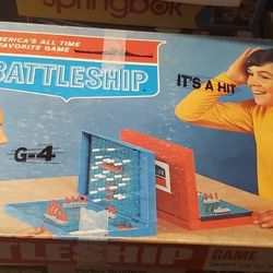 BATTLESHIP VINTAGE BOARD GAME