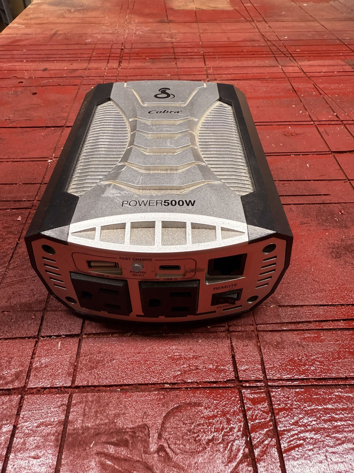 Cobra Power 500W Power Inverter Portable Car Charger