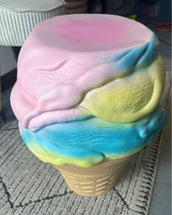 Ice Cream Decor / Foot stool / side table