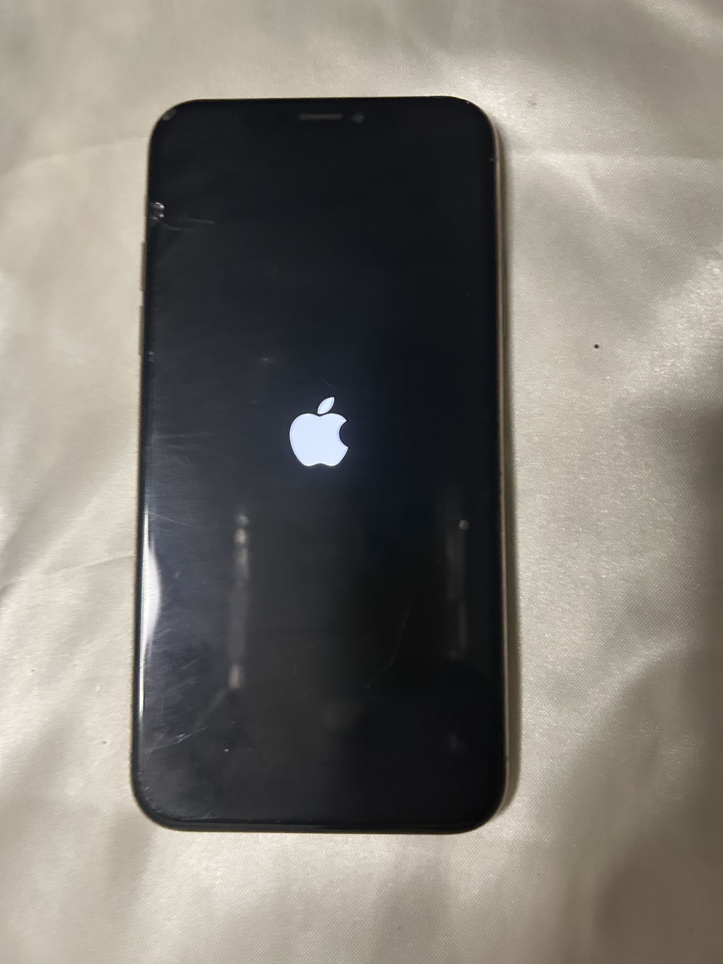 iPhone XS
