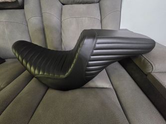 La Pera seat