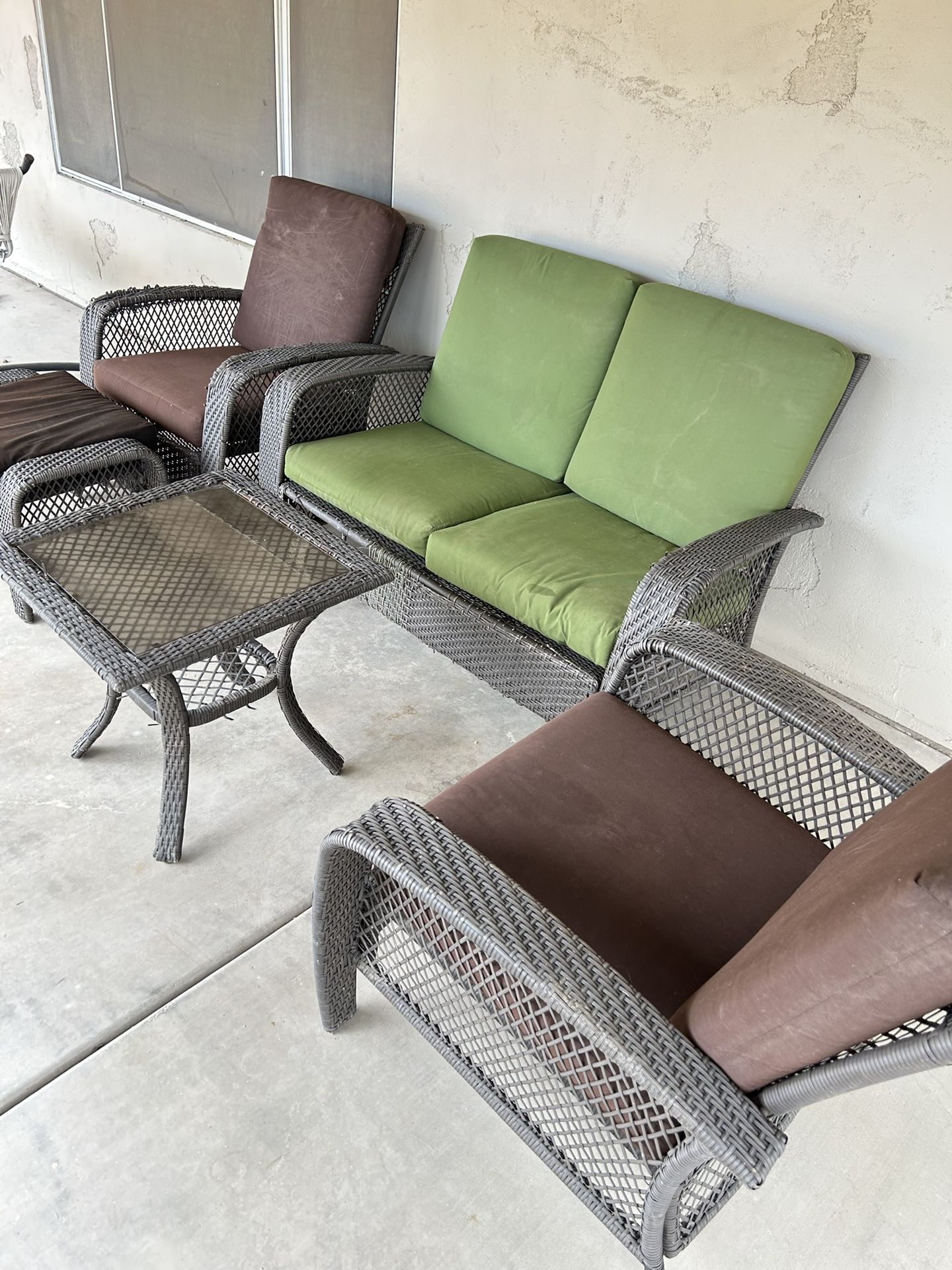 Outdoor Patio Furniture Set