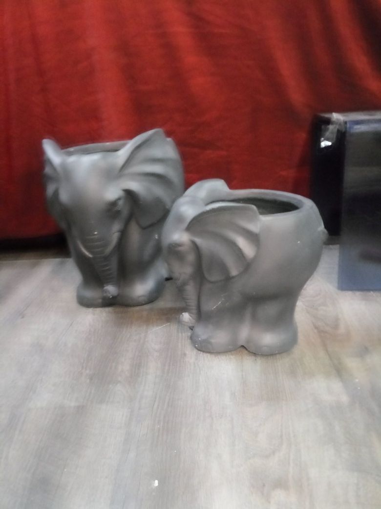 Awesome elements flower pots