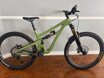 2022 Yeti SB150 Turq Series T1 Mountain Bike