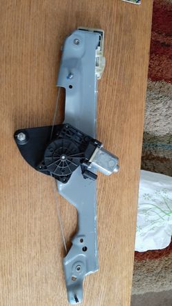 '19 Chevy Colorado Rear right window regulator w/motor