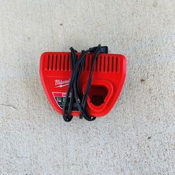 m12 milwaukee charger