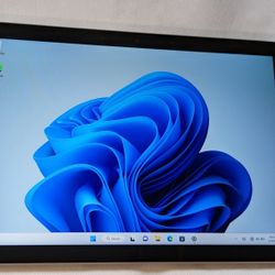 VERY NICE MICROSOFT SURFACE GO 2 WINDOWS TABLET  10.5" Windows 11