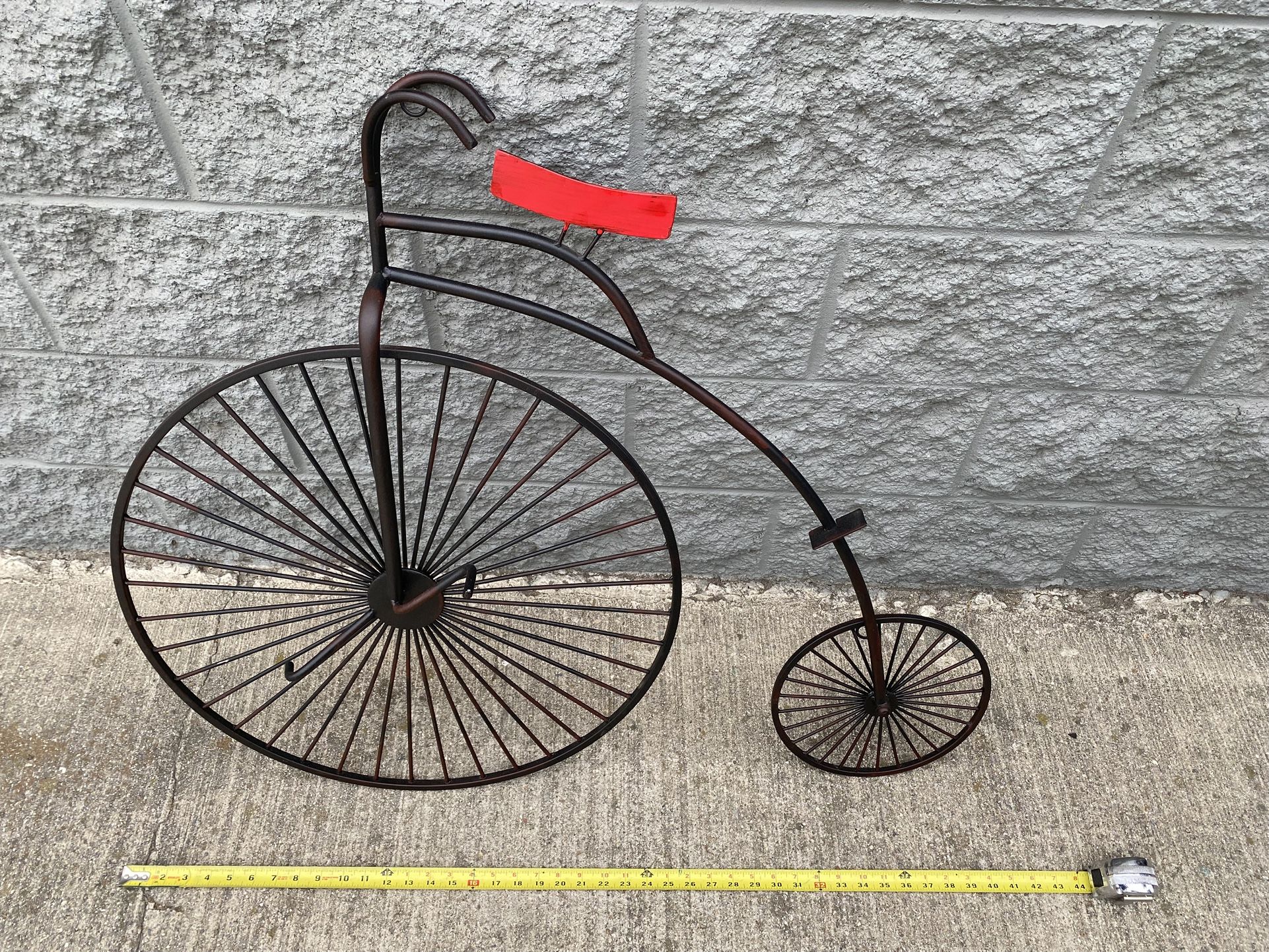 40 in. Wall Decor Iron Artwork