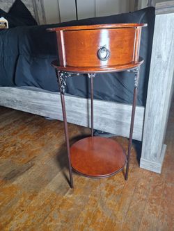 Round Wood Side Table with Drawer