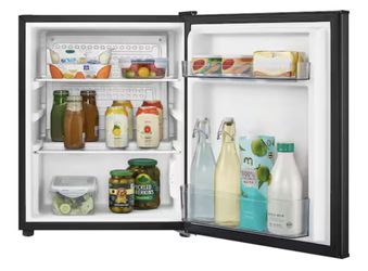 2.6 Cu. Ft. Mini Refrigerator in Black, ENERGY STAR