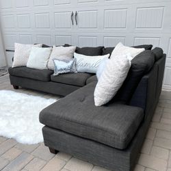 Gray Sectional Sofa / Chaise 