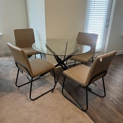 NEW Modern Glass Dining Set (Pickup Only)