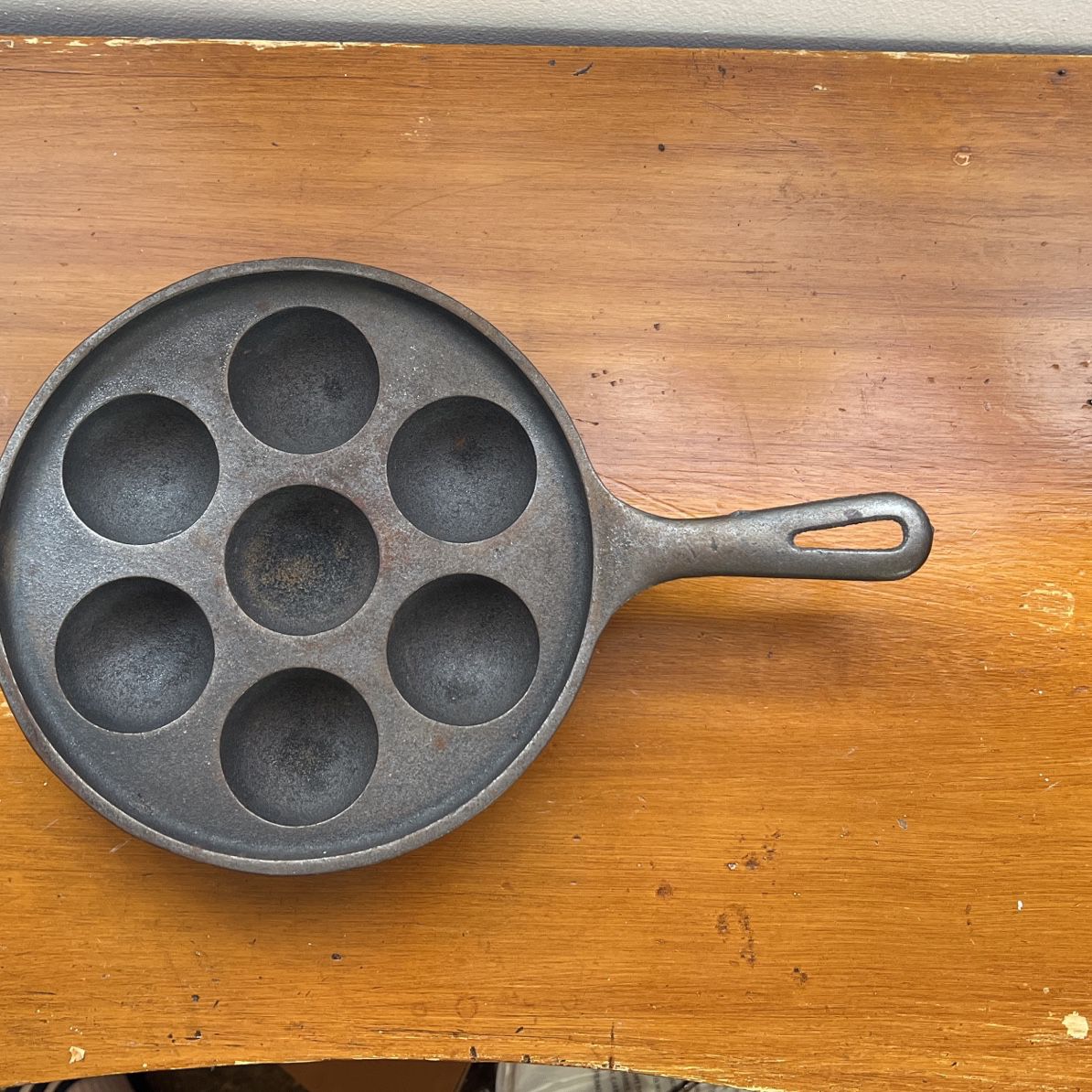 Griswold Cast Iron Ableskever Cookware AebleSkiver Danish Cake Pan/Egg  Poacher/Muffin #962 - Antiques & Collectibles - Grants Pass, Oregon, Facebook Marketplace