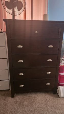 Free Dresser