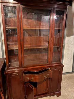 Mahogany China Cabinet Hutch with Glass Doors