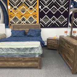 Queen Size Bedframe Set $499