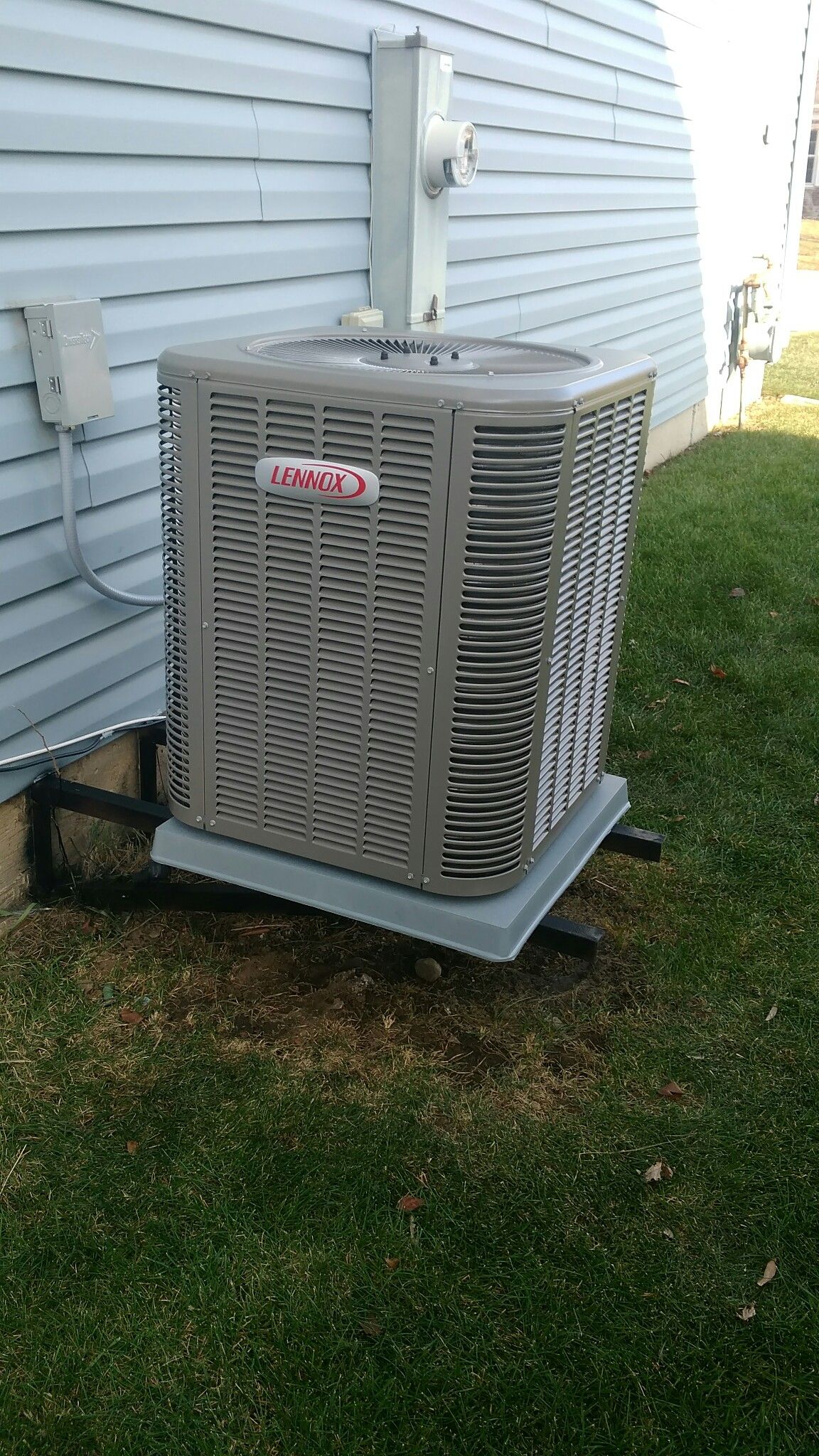 Any brand air conditi1rs {contact info removed}