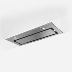 🔥 Elica Umbria Built-In Range Hood Insert – Brand New 🔥  Upgrade your kitchen with this Elica Umbria built-in range hood insert, designed to be disc