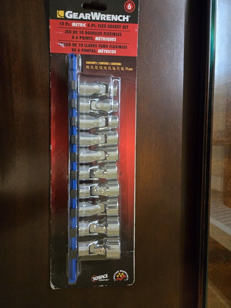 New Sealed GEARWRENCH 3/8" Drive Flex Metric Socket Set 10 Pc. 6 point